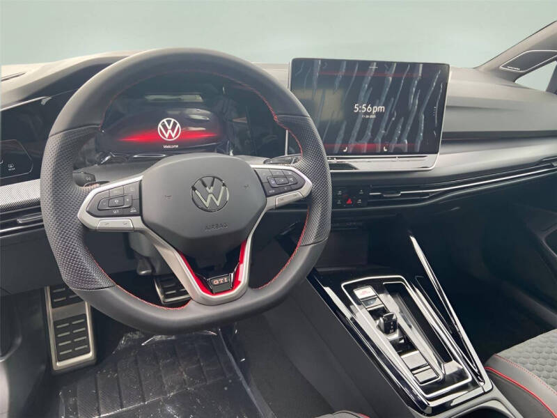 2026 Volkswagen Golf GTI SE