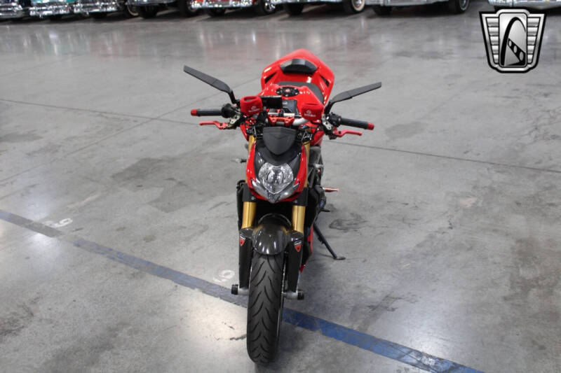 2010 Ducati Streetfighter