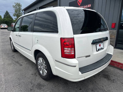 2008 Chrysler Town and Country Limited