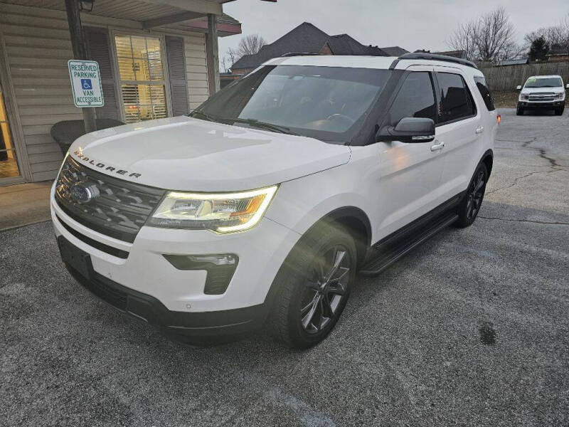 2018 Ford Explorer XLT's photo