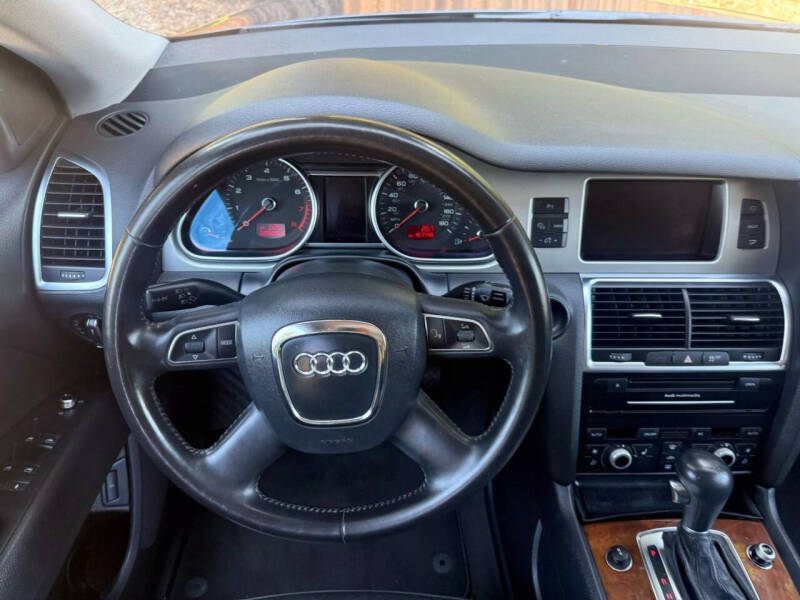 2011 Audi Q7 3.0T quattro Premium Plus