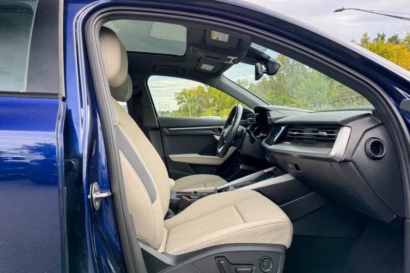 2024 Audi A3 quattro Premium Plus 40 TFSI