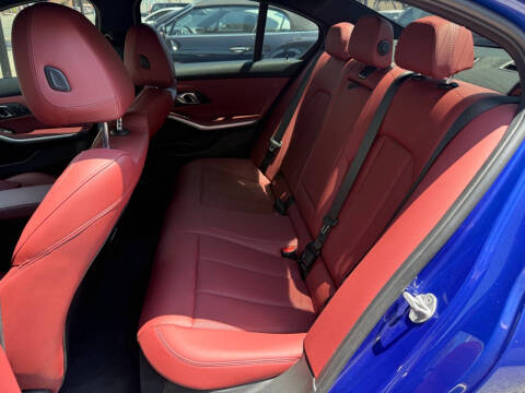 2024 BMW 3 Series 330i