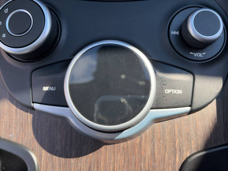 2017 Alfa Romeo Giulia Ti