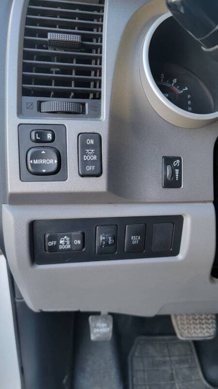 2012 Toyota Tundra Grade