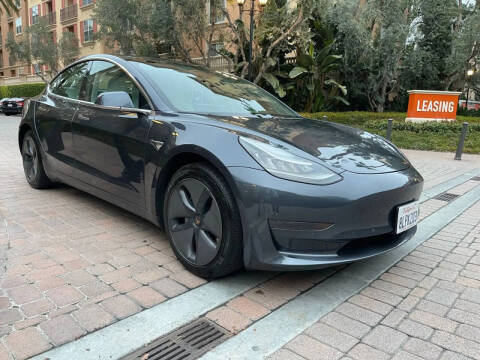 2020 Tesla Model 3 Standard Range Plus