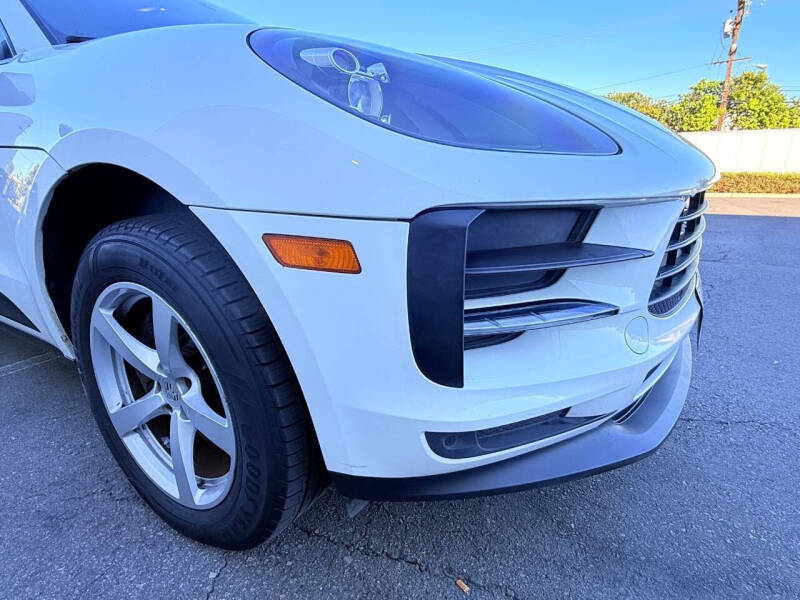 2020 Porsche Macan