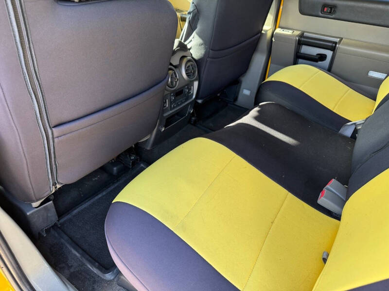 2003 HUMMER H2 Adventure Series