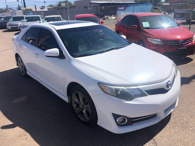 2014 Toyota Camry SE V6