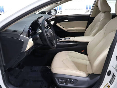 2019 Toyota Avalon XLE