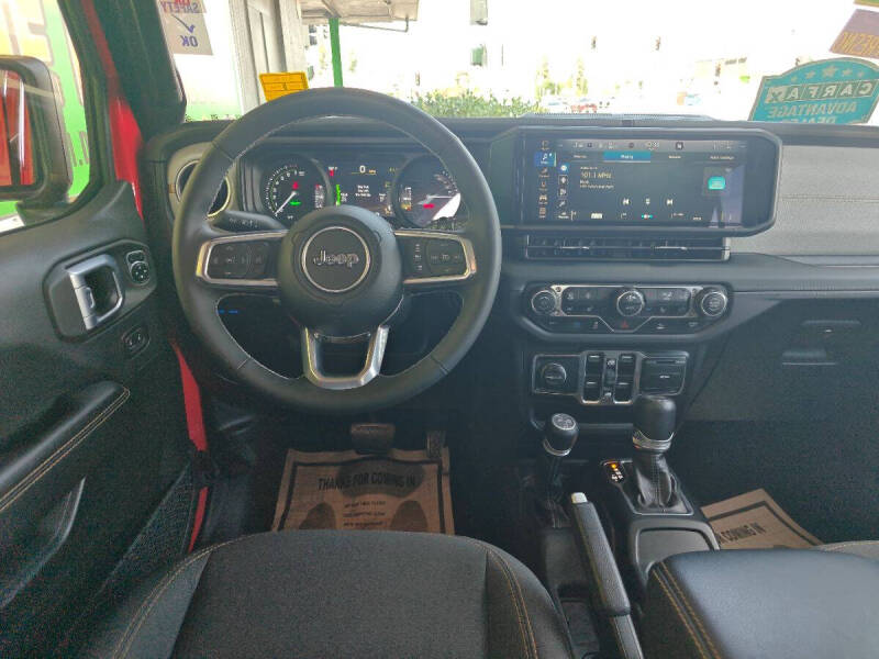 2025 Jeep Wrangler Sahara 4xe