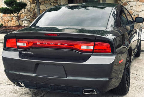 2013 Dodge Charger SE