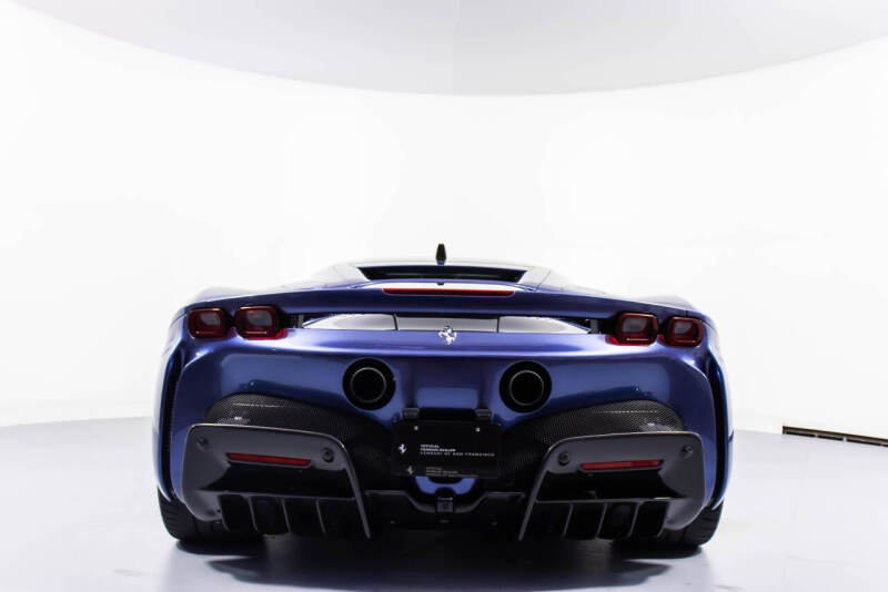 2021 Ferrari SF90 Stradale