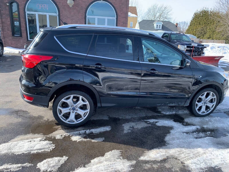 2019 Ford Escape Titanium