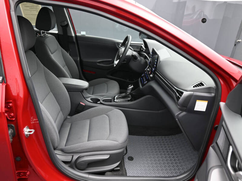 2022 Hyundai Ioniq Hybrid Blue