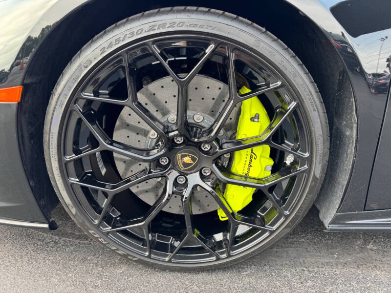 2020 Lamborghini Huracan EVO Spyder