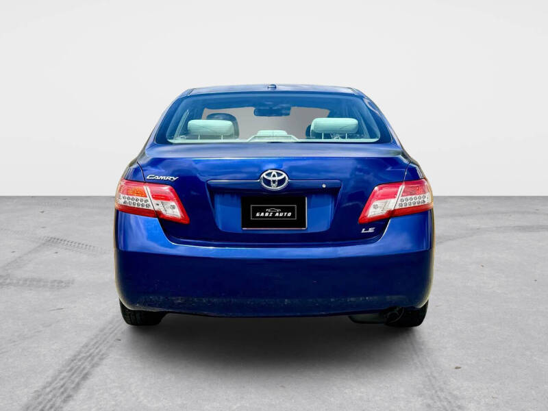2011 Toyota Camry LE