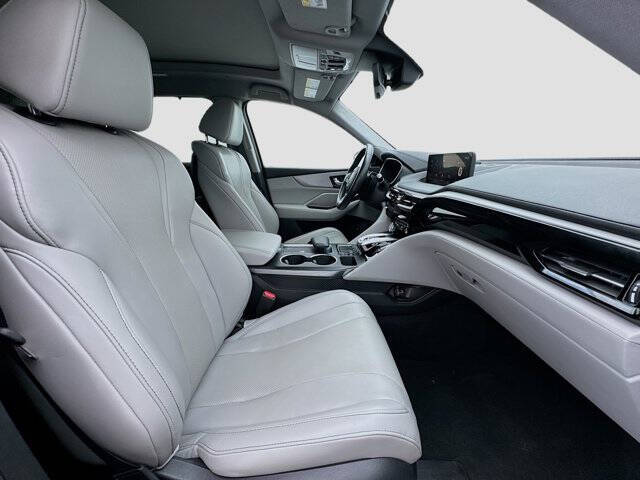 2023 Acura MDX w/Tech