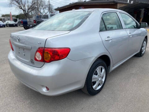 2010 Toyota Corolla LE