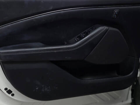 2022 Ford Mustang Mach-E Select