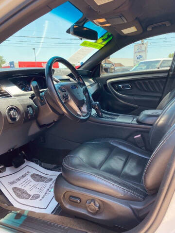 2013 Ford Taurus SEL