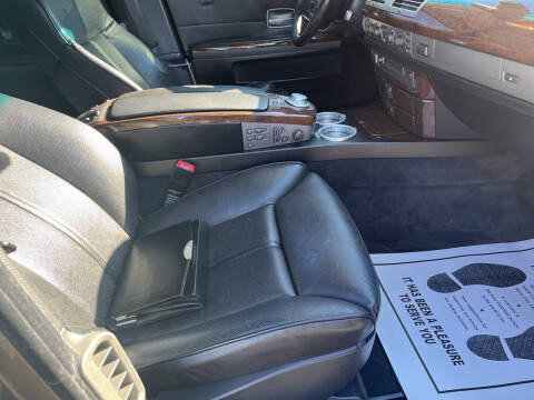 2005 BMW 7 Series 745Li