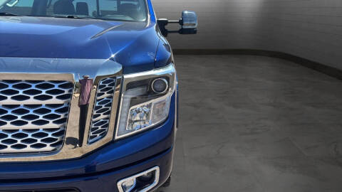 2017 Nissan Titan XD SL