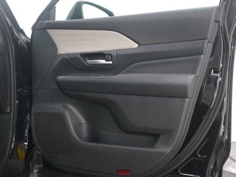 2025 Toyota Grand Highlander Platinum