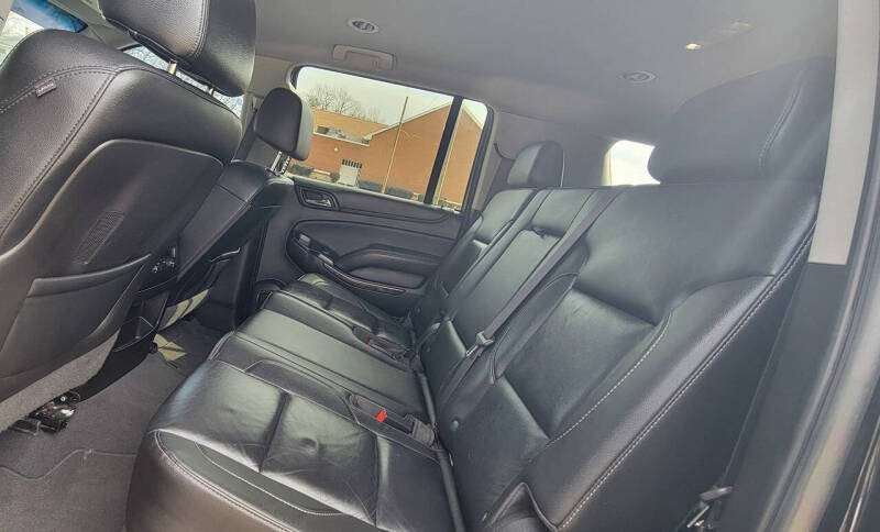 2019 Chevrolet Suburban LT