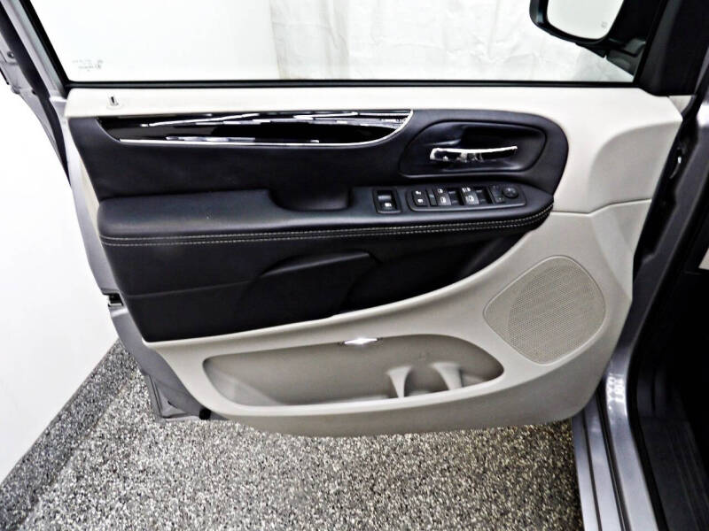 2016 Dodge Grand Caravan SE Plus