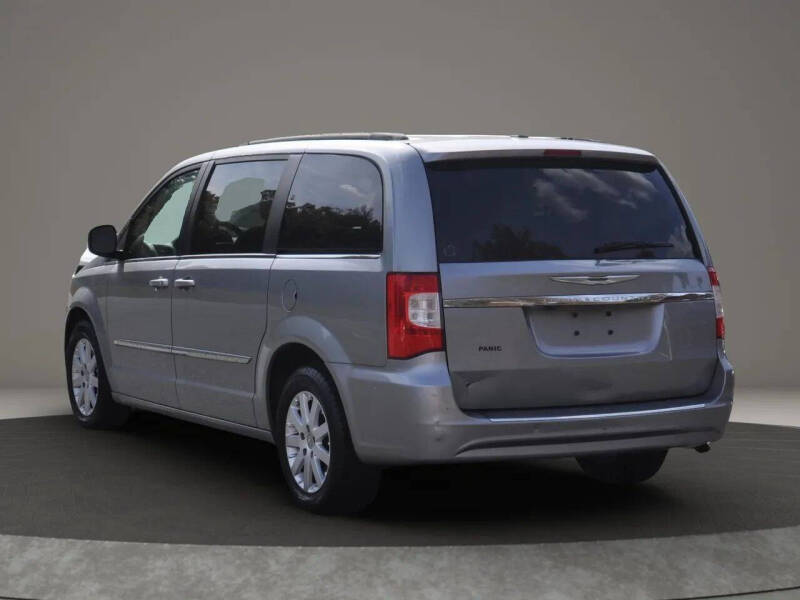 2015 Chrysler Town and Country Touring