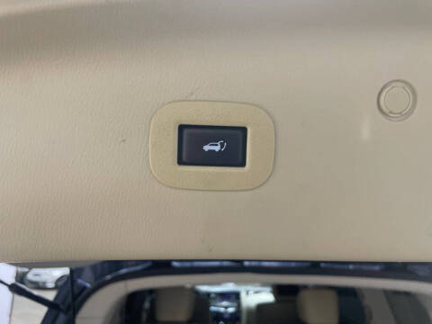 2017 Infiniti QX80
