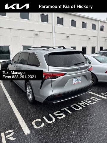 2021 Toyota Sienna Limited 7-Passenger