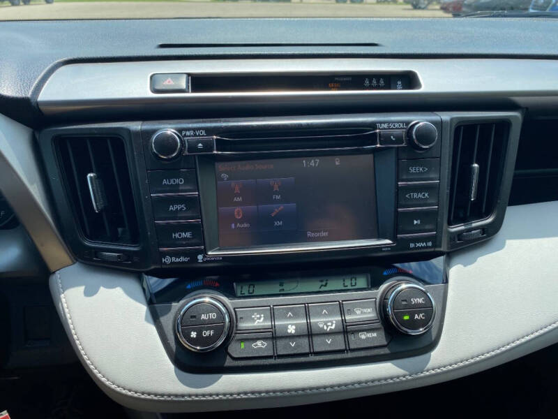 2017 Toyota RAV4 XLE