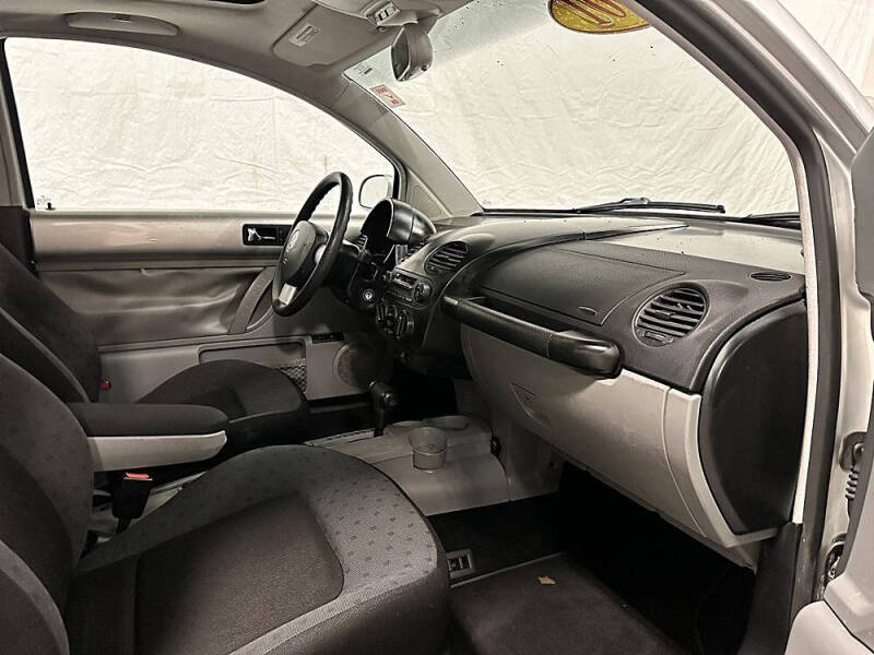 2001 Volkswagen New Beetle GLS