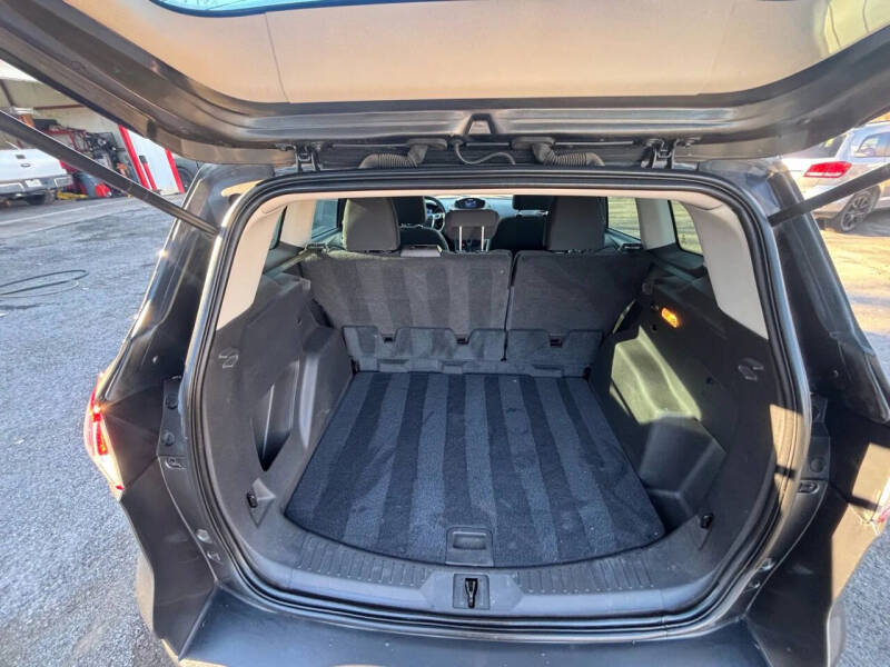 2015 Ford Escape S