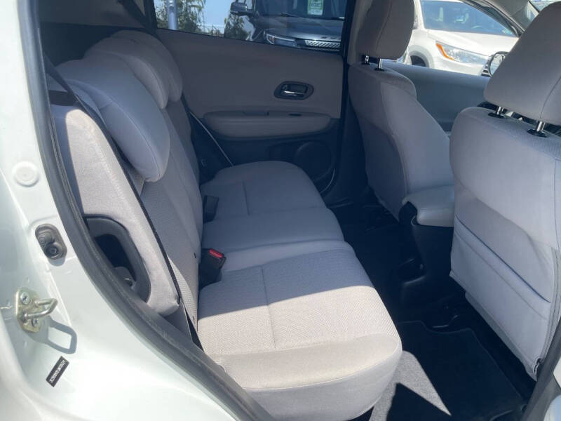 2018 Honda HR-V LX