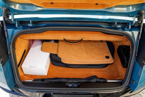 2026 Aston Martin DB12 Volante