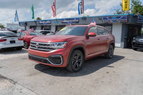 2021 Volkswagen Atlas Cross Sport for sale at CABRERA AUTO SALES in Hialeah Gardens FL