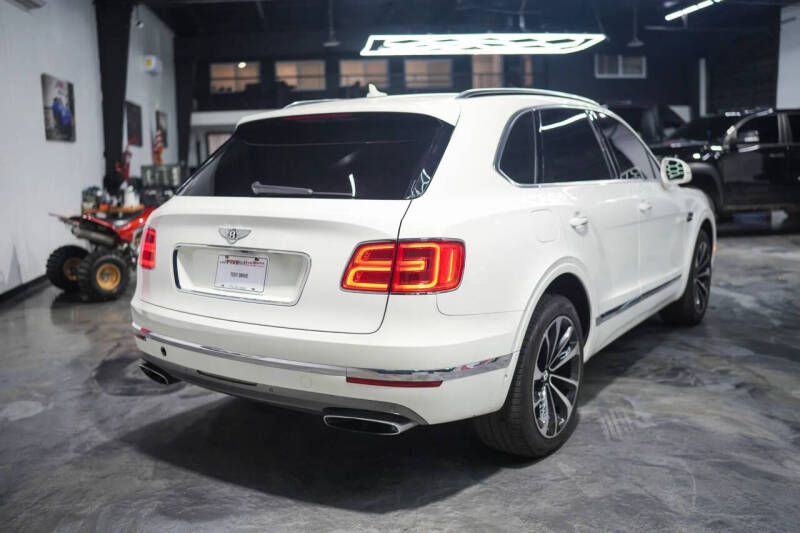 2017 Bentley Bentayga