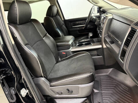 2012 RAM 1500 Laramie Limited