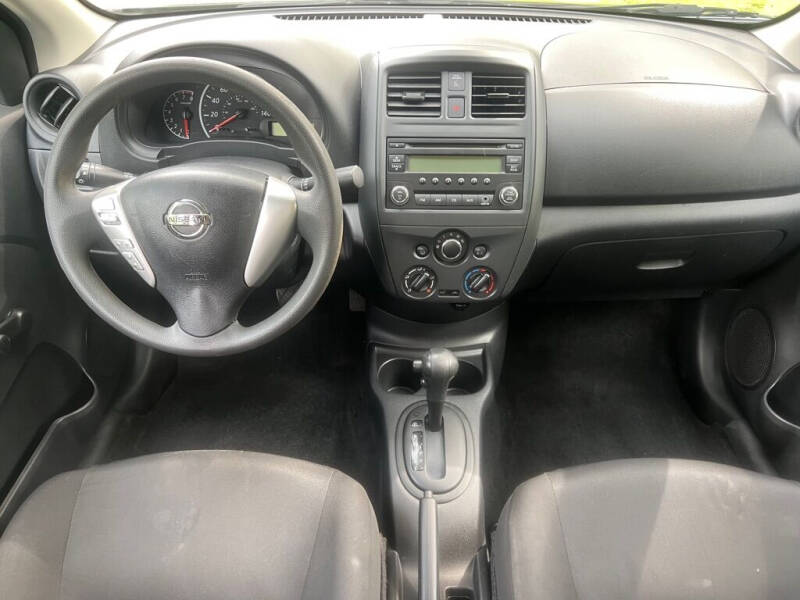 2016 Nissan Versa