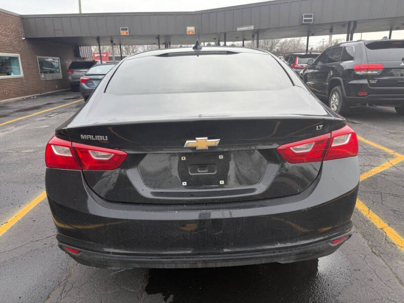 2017 Chevrolet Malibu LT