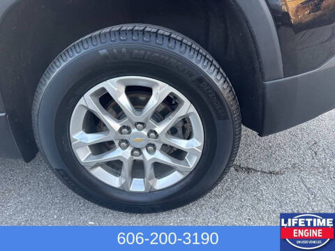 2021 Chevrolet Traverse LT Leather