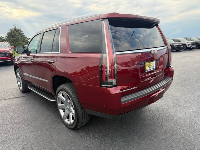 2020 Cadillac Escalade Luxury