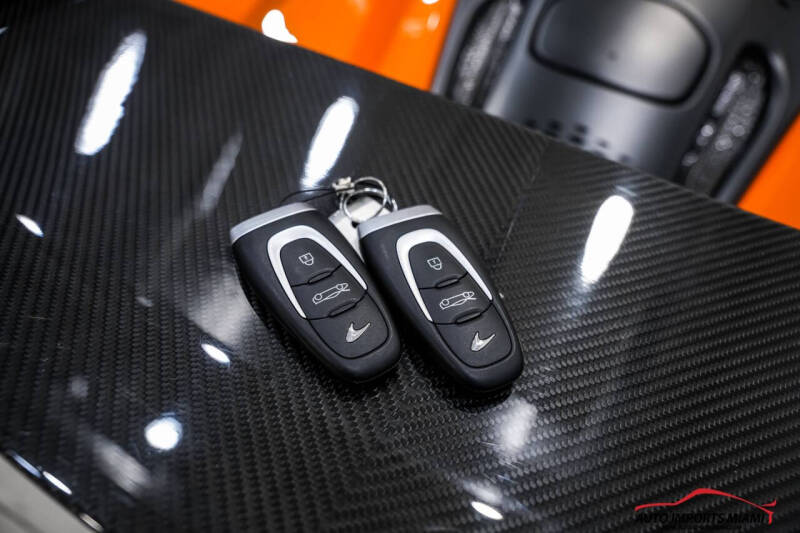 2023 McLaren Artura