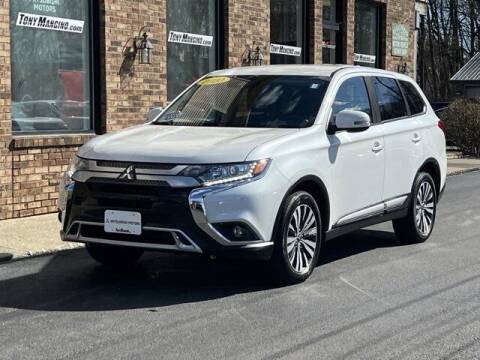 2020 Mitsubishi Outlander for sale at The King of Credit in Clifton Park NY