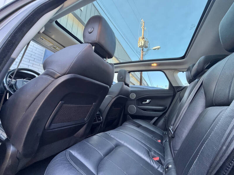 2017 Land Rover Range Rover Evoque SE Premium