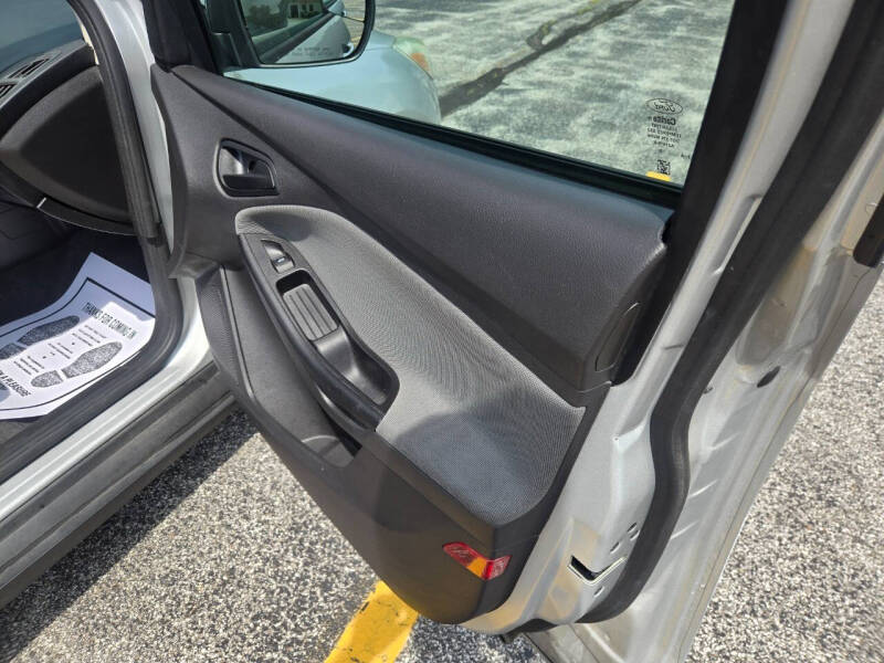 2012 Ford Focus S