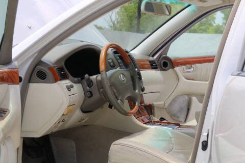 2001 Lexus LS 430